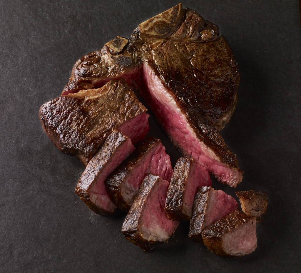 7 Holiday Gifts for the Steak Lover in Your Life